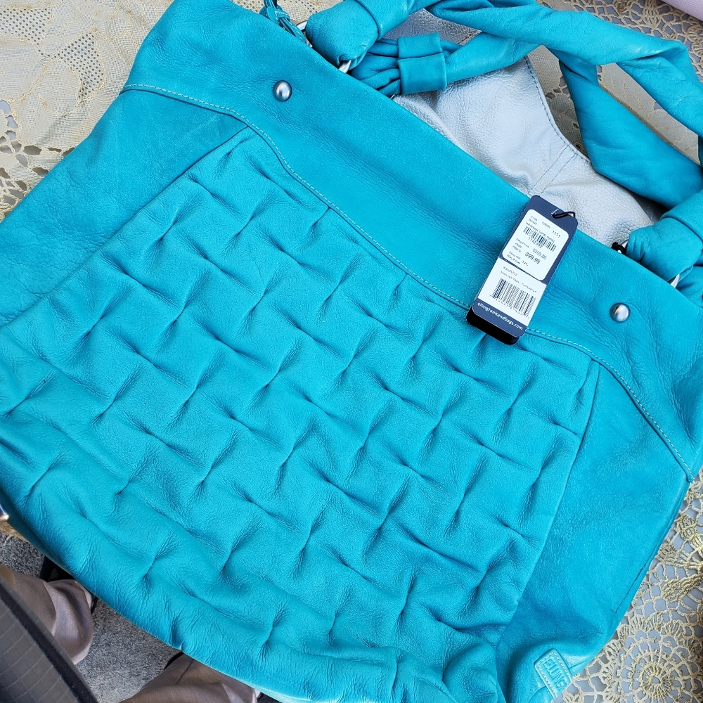 Ellington leather purse 👜
